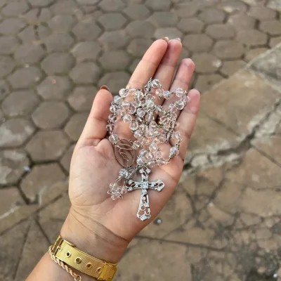 Terço de Cristal – transparente/prata